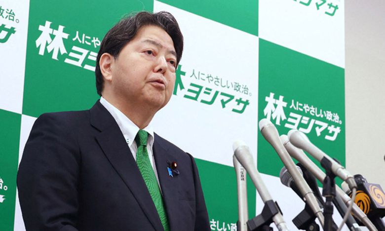 일본 정부 대변인인 하야시 요시마사 관방장관. AFP연합뉴스