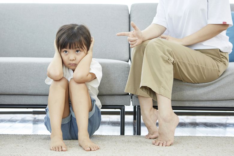 과거를 속이고 살아온 아내의 '남편'이 상간소송을 걸어왔다는 사연이 전해졌다. 클립아트 코리아