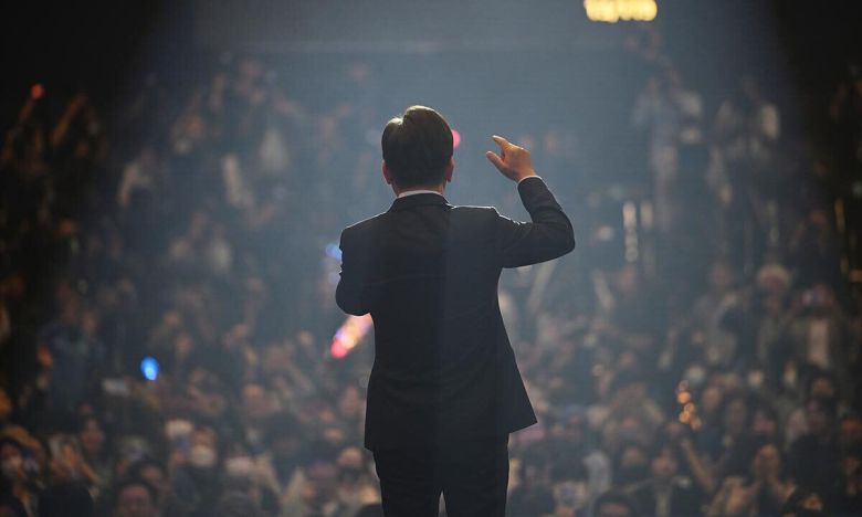 지난 27일 이재명 후보가 대선후보로 선출된 후 수락연설을 하고 있다. 공동취재