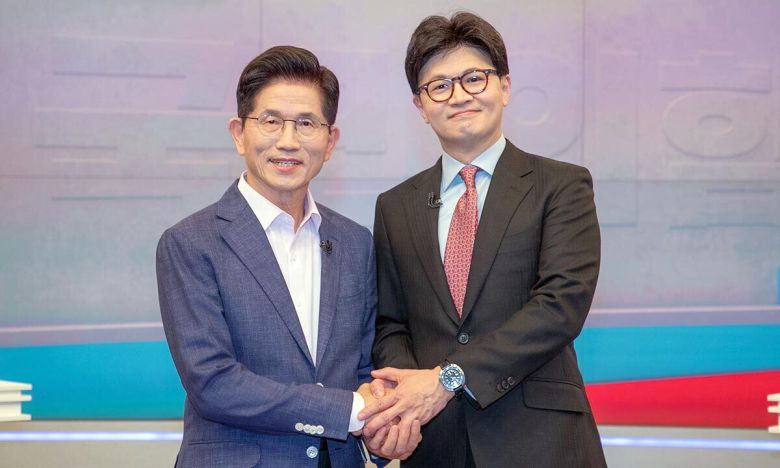 국민의힘 제21대 대통령선거 경선 결선투표에 진출한 김문수(왼쪽), 한동훈 후보. 국회사진기자단