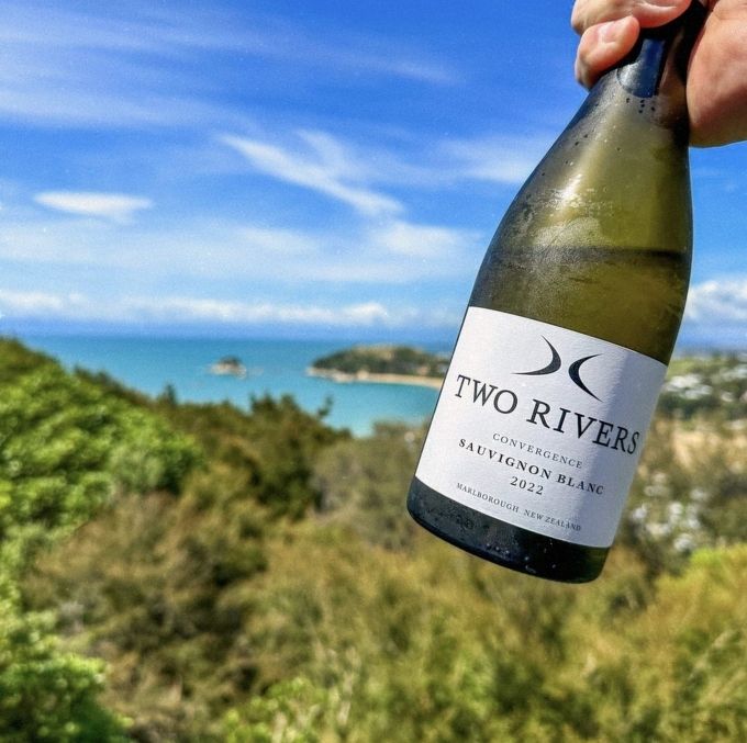 투 리버즈 소비뇽블랑 컨버전스. 인스타그램