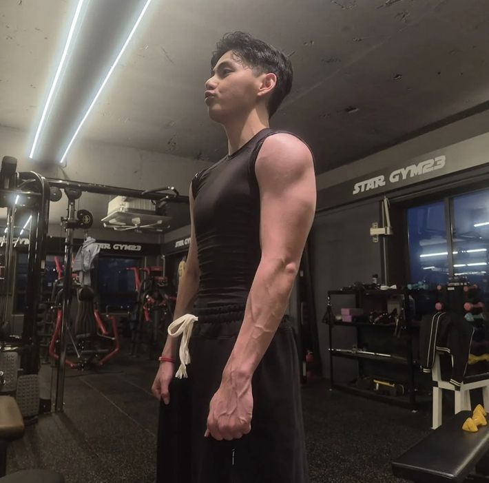 방탄소년단(BTS) 뷔. 최한진 인스타그램