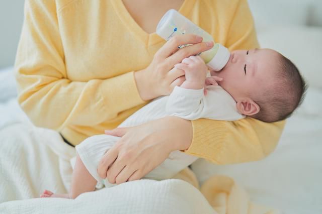 결혼은 출산으로 이어질 가능성이 높아 저출생 해소에 긍정적 영향을 줄 것으로 보인다. 게티이미지뱅크