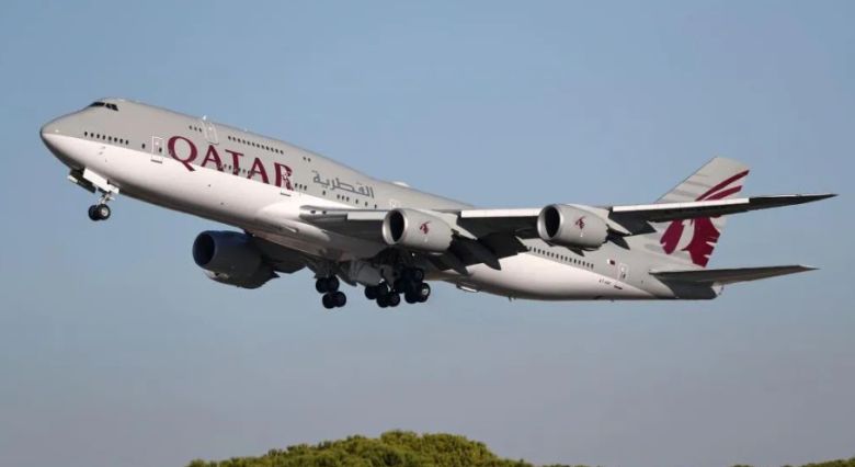 카타르 정부 소유의 비행기인 보잉 747-8Z5 기종. 조만간 도널드 트럼프 미국 대통령 측에 이전돼 새 에어포스원으로 쓰일 기종과 흡사하다는 평가를 받는다. 게티이미지 제공