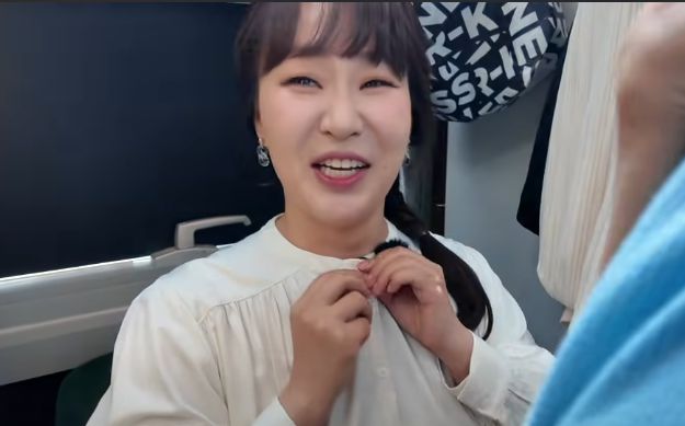 아들 다섯을 둔 정주리가 육아와 일을 병행하는 바쁜 일상을 공개했다. 유튜브 채널 ‘정주리’ 캡처