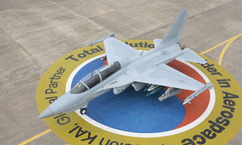 국산 TA-50 전술입문기가 지상에 주기되어 있다. 세계일보 자료사진