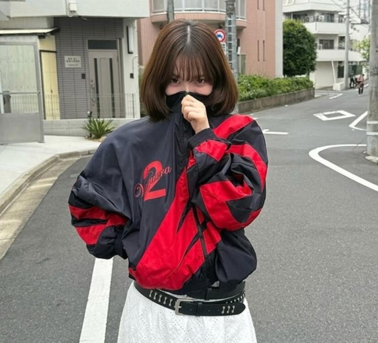 카리나가 자신의 SNS에 올렸던 사진으로 연일 화제가 되고 있다. 카리나 인스타그램 캡처