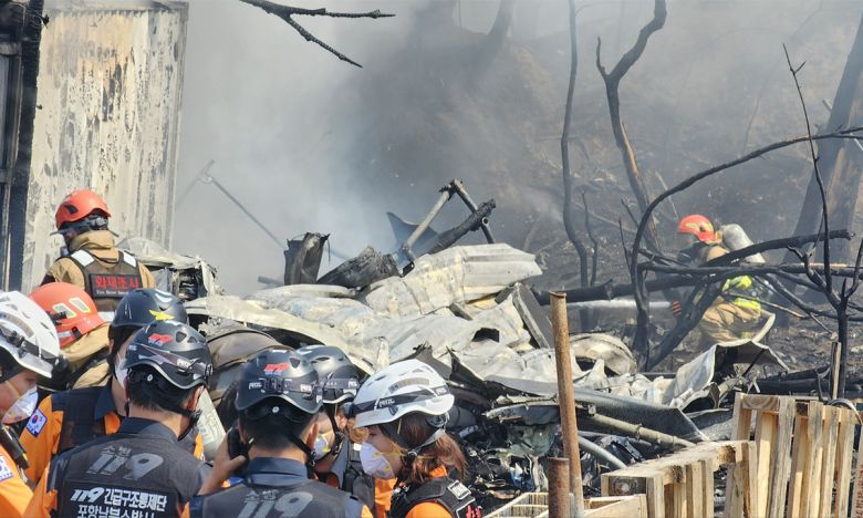 지난 29일 오후 1시 35분쯤 경북 포항 남구 동해면 야산에 해군 해상 초계기 (P-3C)가 추락해 전소됐다. 뉴스1