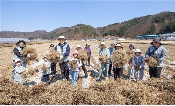 대한항공의 나눔 경영. 대한항공 제공