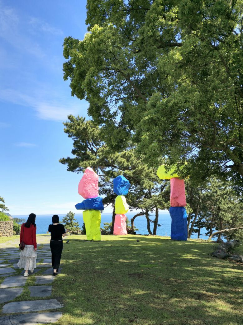 JW메리어트 제주 리조트&스파 우고 론디노테 작품 ‘제주산’