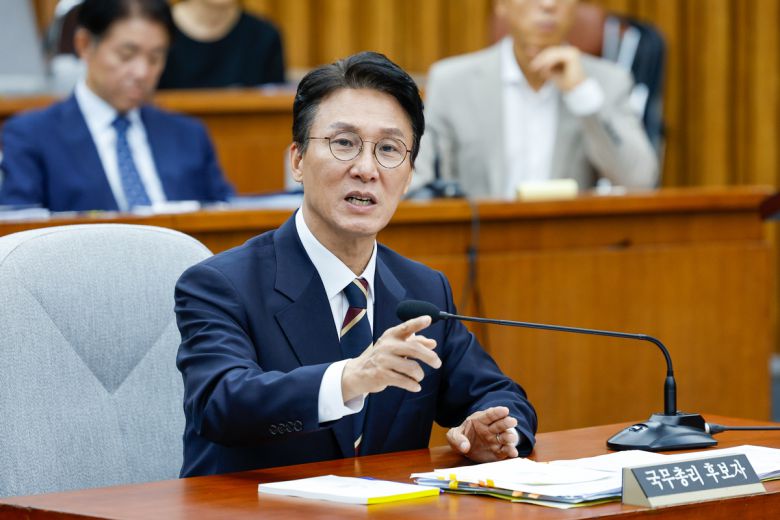 김민석 국무총리 후보자가 지난 25일 오후 서울 여의도 국회에서 열린 인사청문회에 출석해 국민의힘 주진우 의원 질의에 답하고 있다. 뉴스1