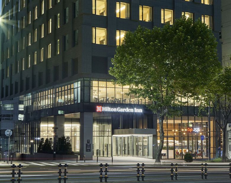 힐튼가든인 서울강남.