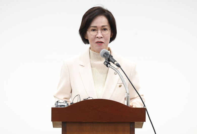 국민의힘 이인선 의원이 9일 국민의힘 대구시당에서 대구시당위원장 출마 기자회견을 하고 있다. 연합뉴스