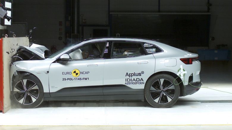 폴스타4 전기차 최초 유로 NCAP 안전평가서 최고 안전 등급 획득. 사진=폴스타 제공