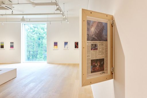 쇼 시부야, ‘선라이즈 프롬 어 스몰 윈도우(SUNRISE FROM A SMALL WINDOW)’시리즈와 ‘이벤트(EVENT)’시리즈. 포도뮤지엄 제공