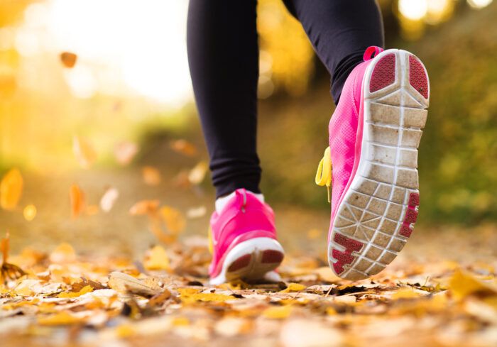 가벼운 달리기는 여러 가지 암 발생 위험을 크게 낮출 수 있다. 클립아트코리아