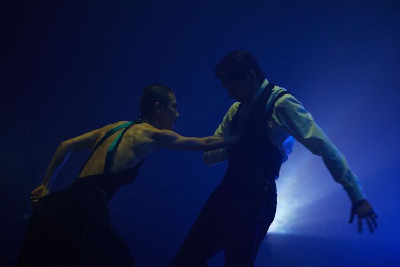 옛 대한극장을 개조한 매키탄 호텔에서 개막한 연극 ‘슬립 노 모어’의 한 장면. 이머시브 시어터(몰입형 연극) 돌풍을 불러온 작품이다. 미쓰잭슨 제공