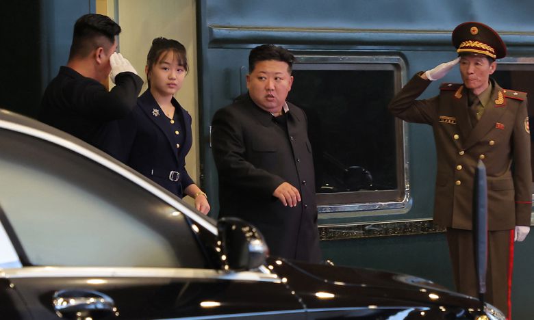 김정은 북한 국무위원장이 중국 방문을 마치고 평양에 도착했다고 조선중앙통신이 지난 5일 보도했다. 평양=조선중앙통신·연합뉴스