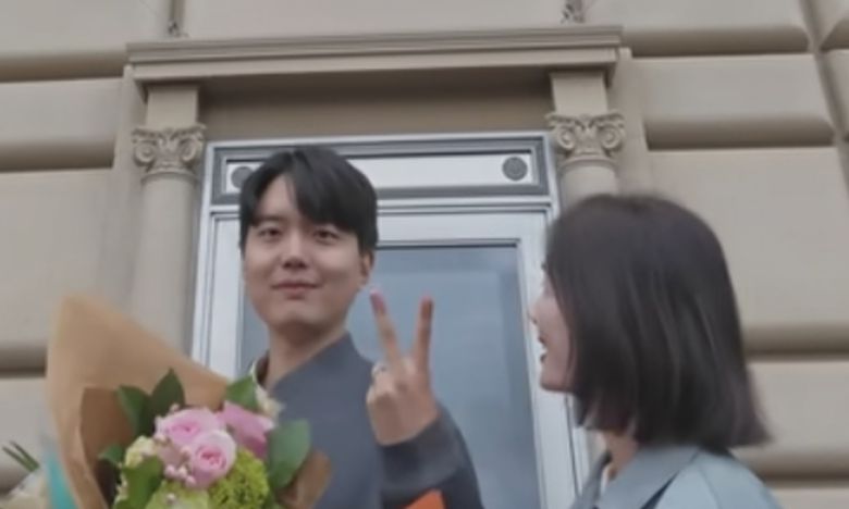 오연수(오른쪽)과 그의 첫째 아들. 유튜브 채널 ‘오연수’ 캡처