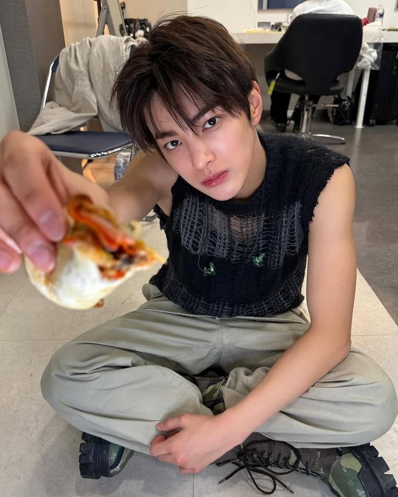 건호의 완벽 비주얼에 연일 입덕하는 팬들이 늘어나면서 코르티스의 인기도 고공행진 중이다. 건호 SNS 캡처