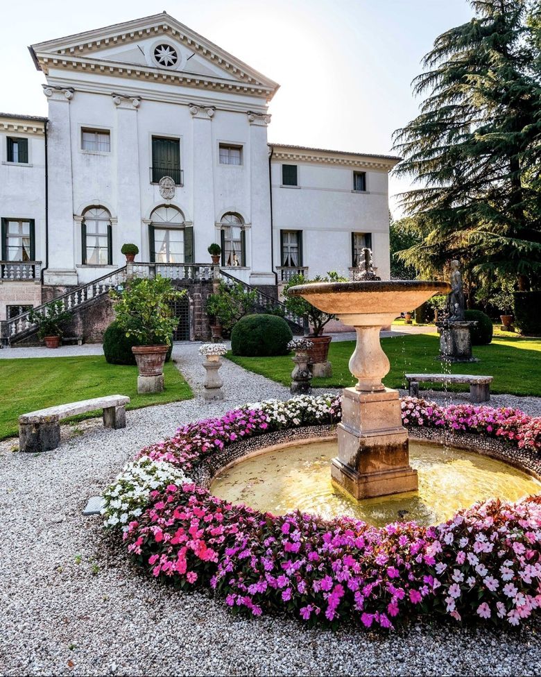 빌라 산디 전경. 인스타램