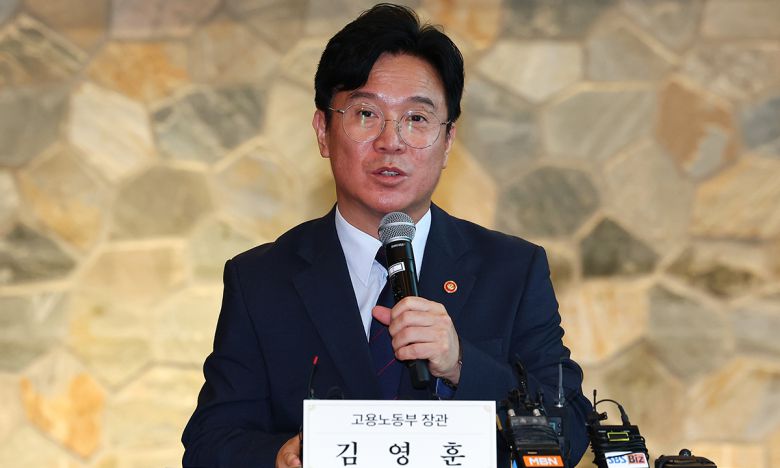 김영훈 고용노동부 장관. 연합뉴스