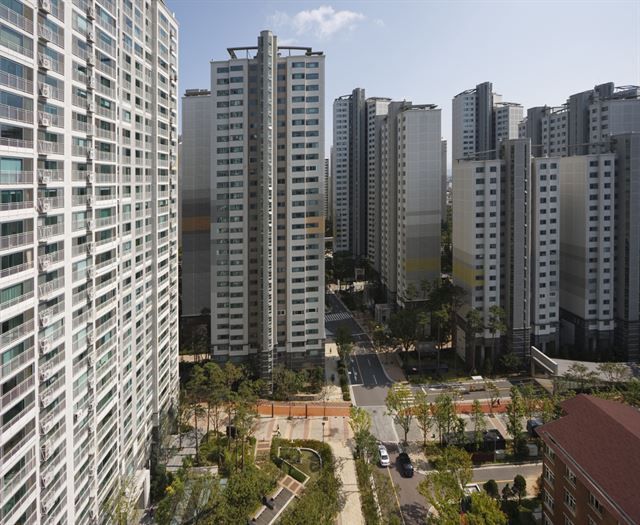 시장 안정이 목표라면 획일적 규제보다 지역·계층별 맞춤형 접근이 필요하다. 게티이미지