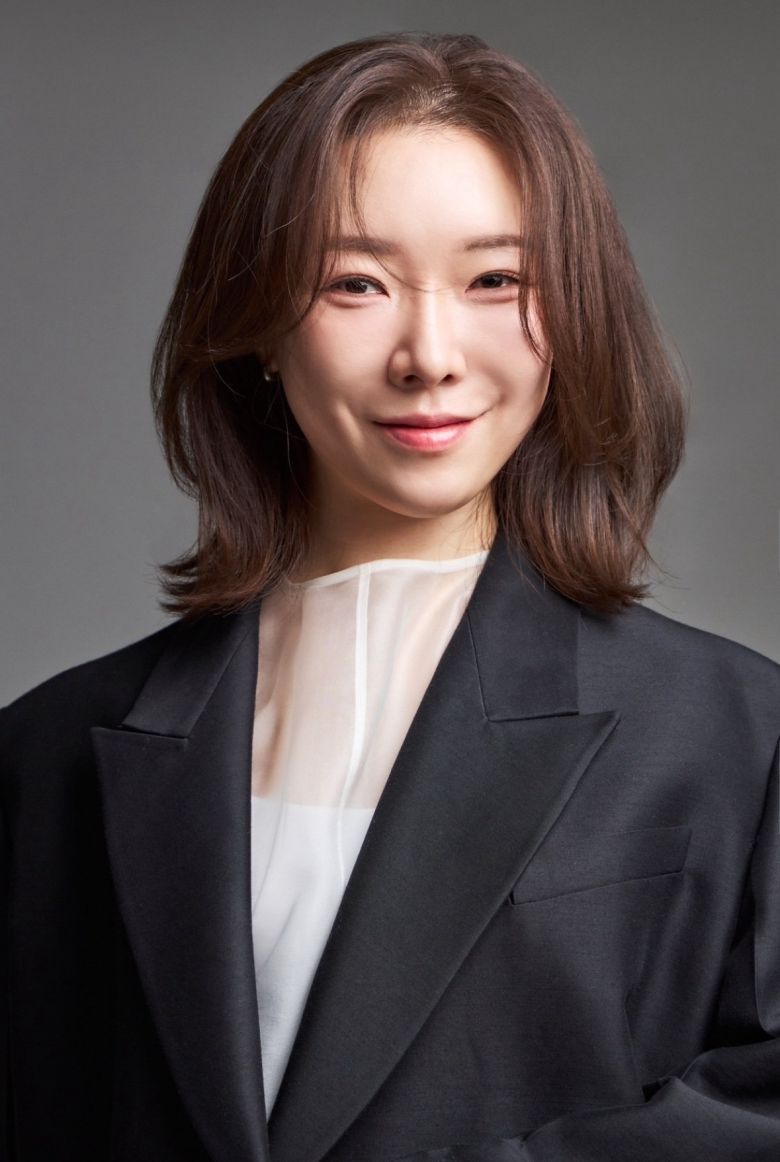 ‘제주 해녀: 사라져 가는 세계’ 기획한 스페큘레이티브 디자인 아티스트 셀린 박.