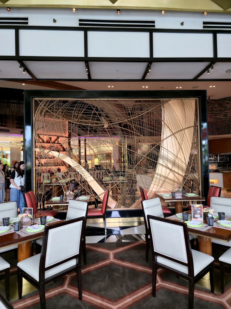 케네스 코본퓨 작품 ‘더 메이즈’