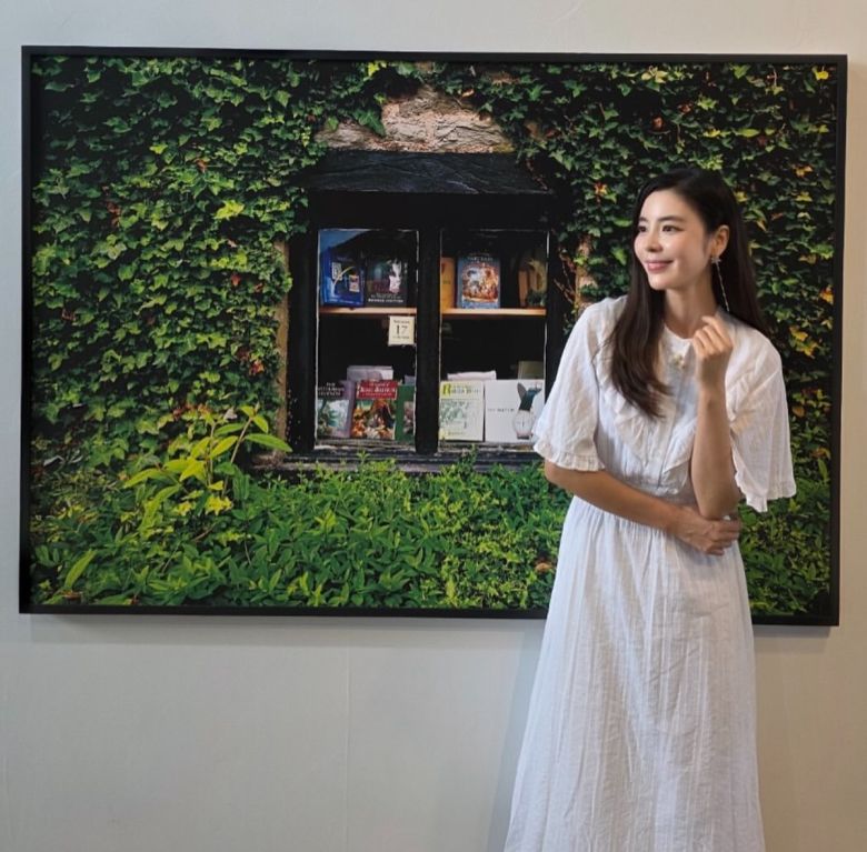 김규리가 자신을 향한 악성 댓글을 공개하며 법정 대응을 예고했다. 김규리 인스타그램 캡처