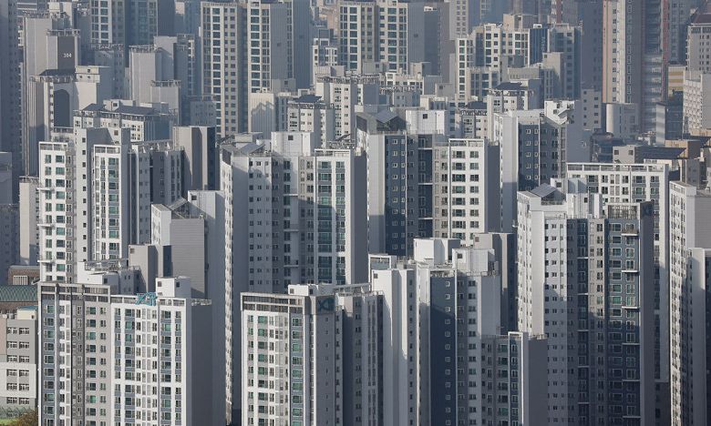 서울 남산에서 바라본 아파트의 모습. 연합뉴스