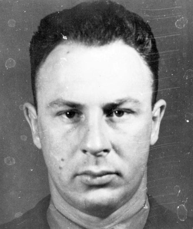 윌리엄 윈드리치(1921∼1950) 미 해병대 하사. 6·25 전쟁 당시 장진호 전투에서 용맹하게 싸우다가 장렬히 전사했다. 1952년 명예훈장이 추서됐다. 미 전쟁부 홈페이지