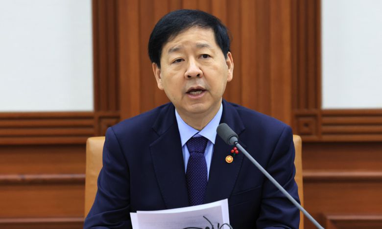 구윤철 경제부총리 겸 기획재정부 장관이 12일 서울 종로구 정부서울청사에서 열린 대외경제 장관회의에서 모두발언을 하고 있다. 뉴스1