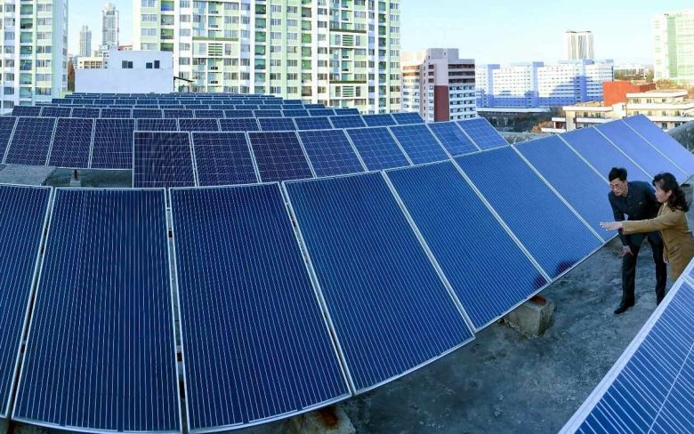 북한 노동당 기관지 노동신문은 8일 모란봉구역에서 "자연 에너지를 적극 개발 이용해 많은 실리를 얻고 있다"고 선전했다.