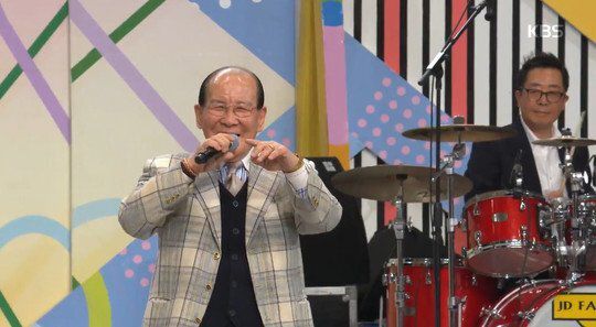 ‘할담비’로 인기를 얻은 고(故) 지병수씨. KBS 1TV ‘전국노래자랑’ 방송 화면 캡처