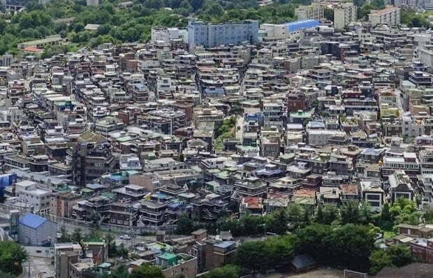 조정이 지연될 경우 일부 지역에서는 공실이 늘어날 가능성도 배제할 수 없다. 게티이미지