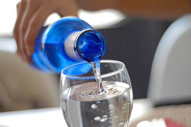 건강을 바꾸고 싶다면 오늘 마신 물부터 돌아보라. 게티이미지