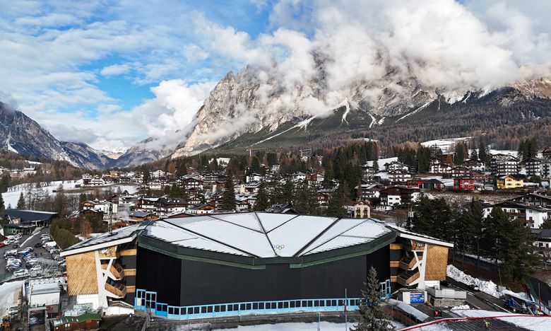 코르티나 컬링 올림픽 스타디움