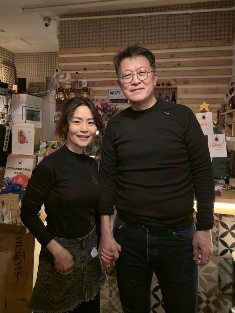 신진호·권경애 대표.  최현태 기자