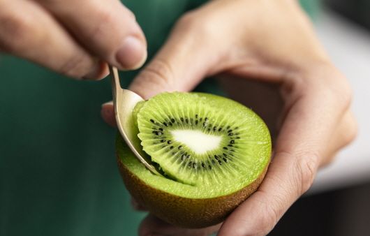 최근에는 변비약 복용 여부보다 식사 시간, 수분 섭취량 등을 먼저 묻는 환자들도 적지 않다. 제스프리 제공
