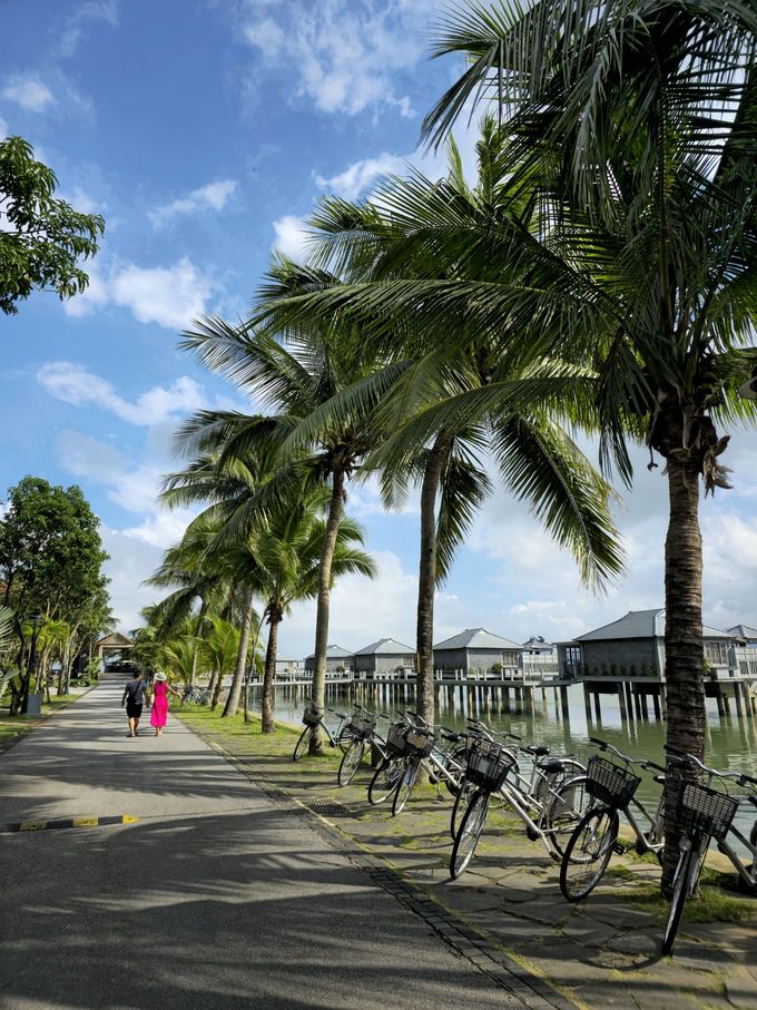 베다나 라군 리조트 산책로.