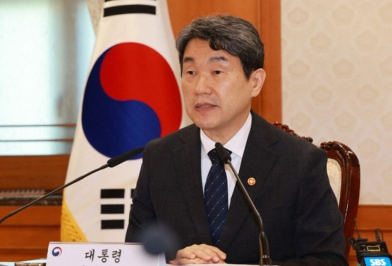 이주호 대통령 권한대행 부총리 겸 교육부 장관이 2일 서울 종로구 정부서울청사에서 열린 긴급 국가안전보장회의(NSC)에서 발언하고 있다. 뉴시스