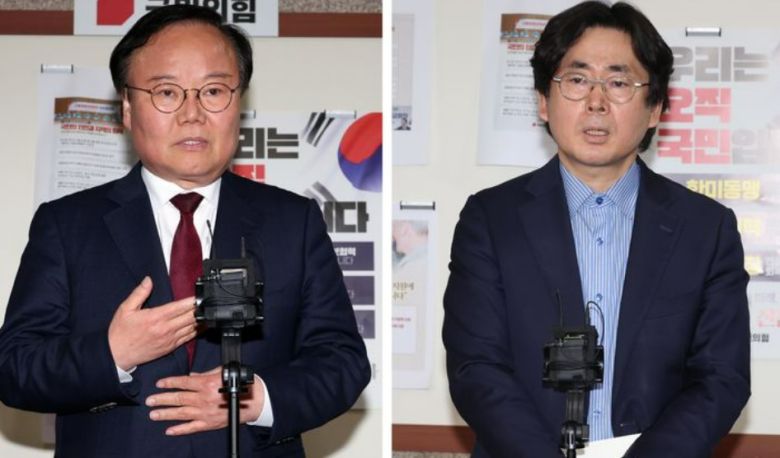 김문수 국민의힘 대선후보 측 김재원(왼쪽) 비서실장과 한덕수 대선 예비후보 측 윤기찬 정책대변인이 10일 오후 서울 여의도 국회에서 김문수-한덕수 대선후보 측 단일화 협상을 마치고 취재진의 질문에 답변을 하고 있다. 사진=뉴시스