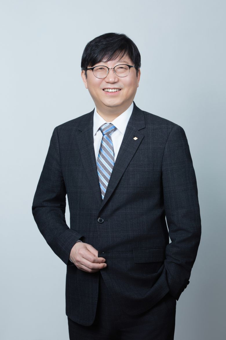 박상원 금융보안원장이 용인 수지구 금융보안원 본원에서 포즈를 취하고 있다. 금융보안원 제공