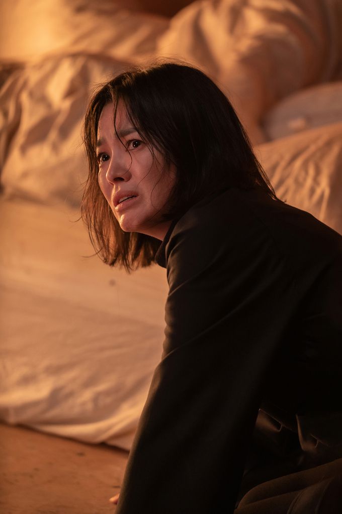The Glory Song Hye-kyo as Moon Dong-eun in The Glory Cr. Graphyoda/Netflix © 2023