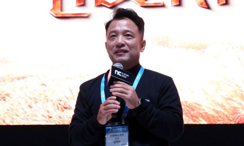 김택진 엔씨소프트 대표는 "누구나 자기만의 방식으로 이야기를 만들고 즐길 수 있는 세계가 바로 TL"이라고 강조한다.