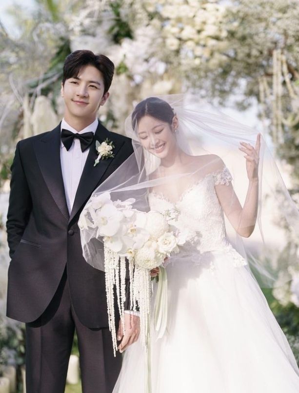 천둥·미미 부부. 사진=천둥 인스타그램