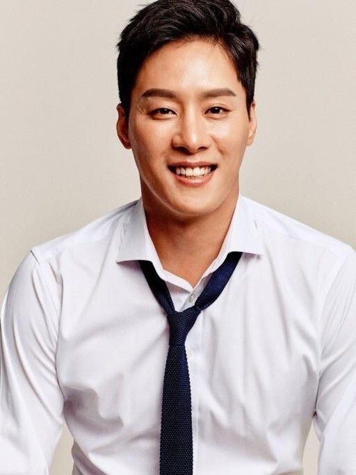 농구 국가대표 출신 방송인 우지원이 5년 전 이혼한 사실이 뒤늦게 알려졌다. 사진=웰스엔터테인먼트