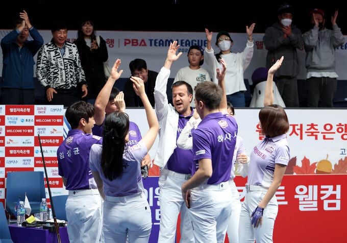 환호하는 하이원리조트. 사진=PBA 제공