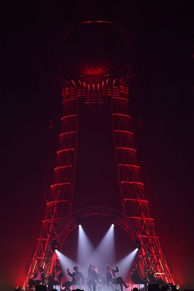 그룹 에이티즈가 23일 서울 올림픽공원 KSPO DOME에서 2025 에이티즈 월드 투어 ''투워즈 더 라이트 : 윌 투 파워' 피날레 인 서울('TOWARDS THE LIGHT : WILL TO POWER' FINALE IN SEOUL)'의 피날레를 장식했다. KQ엔터테인먼트 제공.